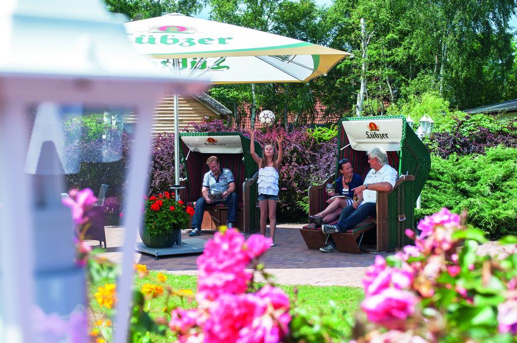 Hotel Blinkfueer Dierhagen Dış mekan fotoğraf